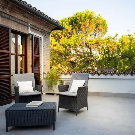 Maison Galu Panzió Civitanova Marche